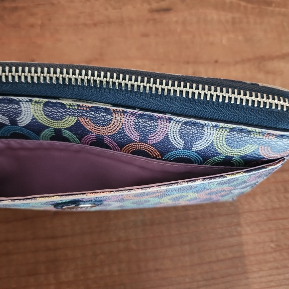 Coach Zip Wallet - Picture 6 of 12